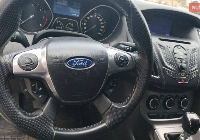 Белый Форд Фокус, объемом двигателя 1.56 л и пробегом 184 тыс. км за 6999 $, фото 14 на Automoto.ua