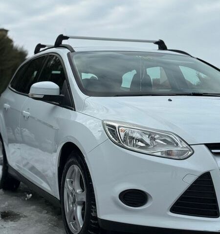 Білий Форд Фокус, об'ємом двигуна 1.56 л та пробігом 211 тис. км за 8000 $, фото 5 на Automoto.ua