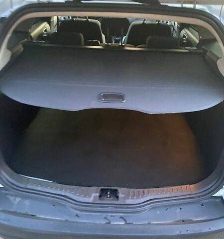 Белый Форд Фокус, объемом двигателя 1.56 л и пробегом 184 тыс. км за 6999 $, фото 12 на Automoto.ua