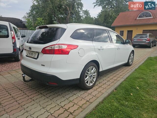 Белый Форд Фокус, объемом двигателя 1.6 л и пробегом 243 тыс. км за 8300 $, фото 7 на Automoto.ua