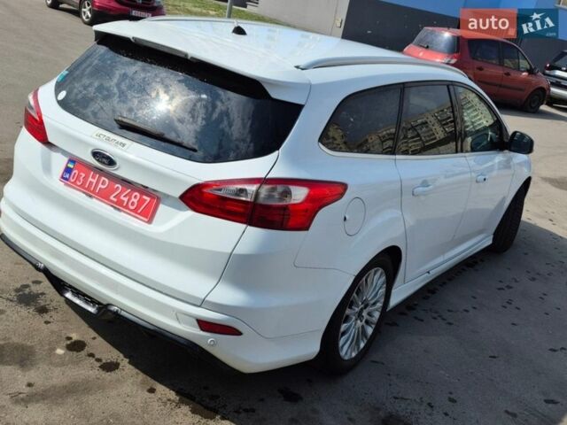 Белый Форд Фокус, объемом двигателя 1 л и пробегом 113 тыс. км за 6500 $, фото 8 на Automoto.ua
