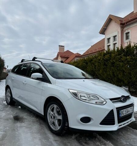 Білий Форд Фокус, об'ємом двигуна 1.56 л та пробігом 211 тис. км за 8000 $, фото 41 на Automoto.ua