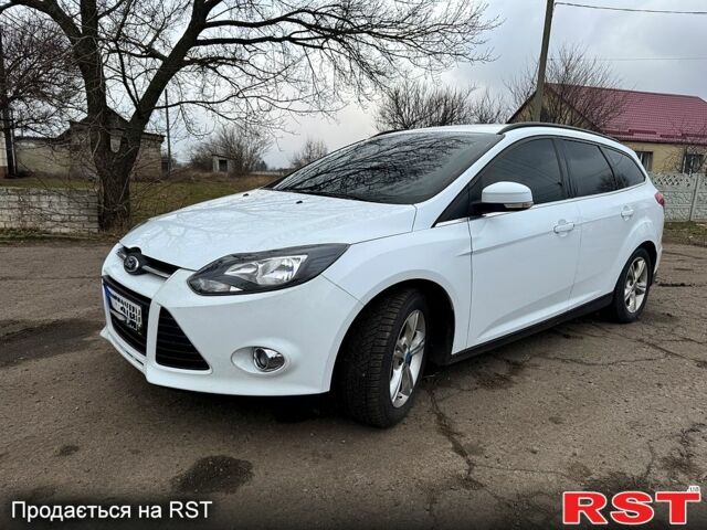Белый Форд Фокус, объемом двигателя 16 л и пробегом 185 тыс. км за 7500 $, фото 2 на Automoto.ua