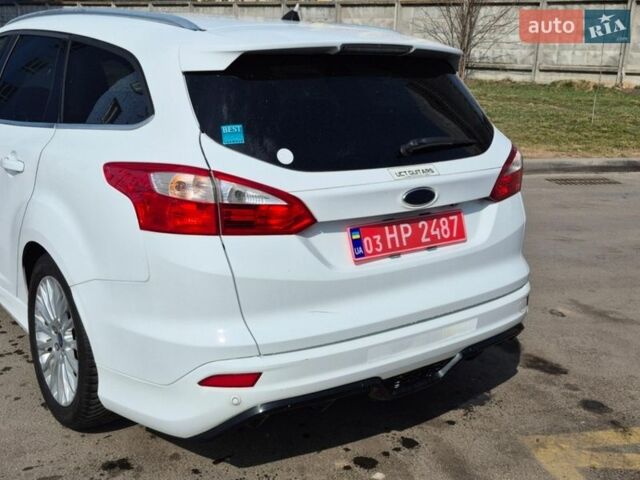 Белый Форд Фокус, объемом двигателя 1 л и пробегом 113 тыс. км за 6500 $, фото 47 на Automoto.ua