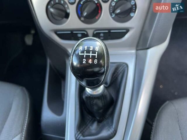 Білий Форд Фокус, об'ємом двигуна 1.56 л та пробігом 253 тис. км за 6300 $, фото 10 на Automoto.ua
