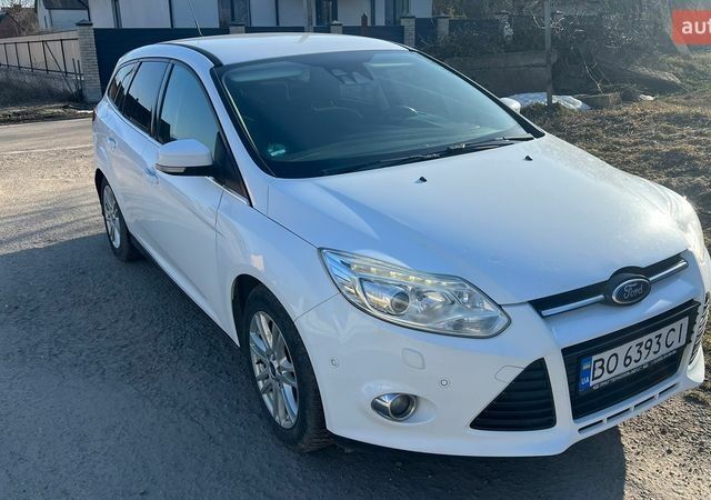 Белый Форд Фокус, объемом двигателя 2 л и пробегом 263 тыс. км за 6700 $, фото 2 на Automoto.ua