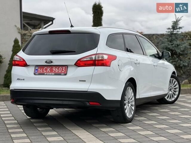Білий Форд Фокус, об'ємом двигуна 1.6 л та пробігом 211 тис. км за 8750 $, фото 24 на Automoto.ua