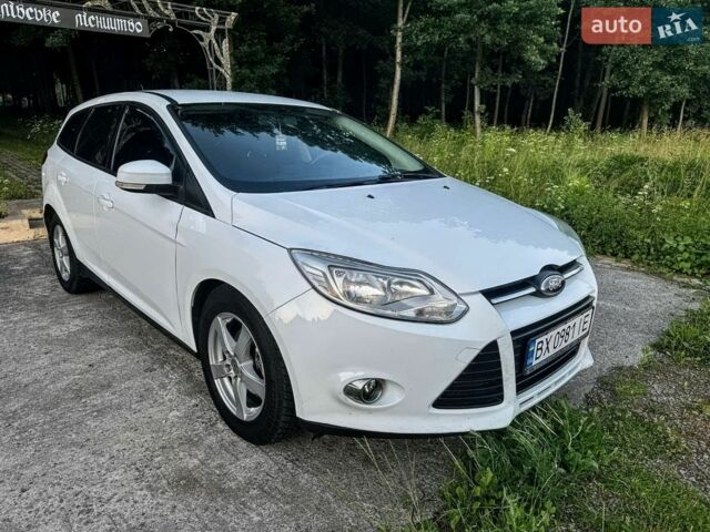 Білий Форд Фокус, об'ємом двигуна 1.56 л та пробігом 187 тис. км за 6999 $, фото 7 на Automoto.ua