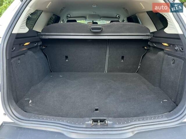 Білий Форд Фокус, об'ємом двигуна 1.56 л та пробігом 253 тис. км за 6300 $, фото 12 на Automoto.ua