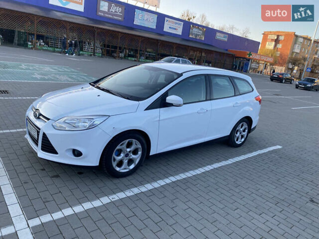Белый Форд Фокус, объемом двигателя 1.56 л и пробегом 222 тыс. км за 6600 $, фото 20 на Automoto.ua