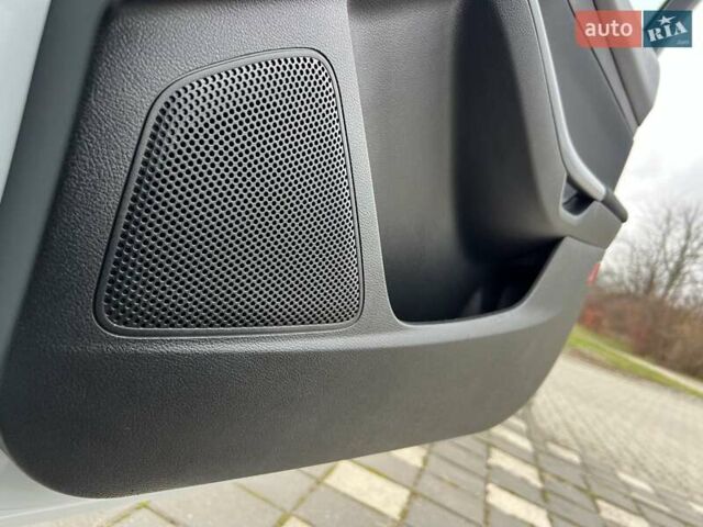 Білий Форд Фокус, об'ємом двигуна 1.6 л та пробігом 211 тис. км за 8750 $, фото 91 на Automoto.ua