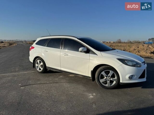Білий Форд Фокус, об'ємом двигуна 1.6 л та пробігом 310 тис. км за 6200 $, фото 4 на Automoto.ua