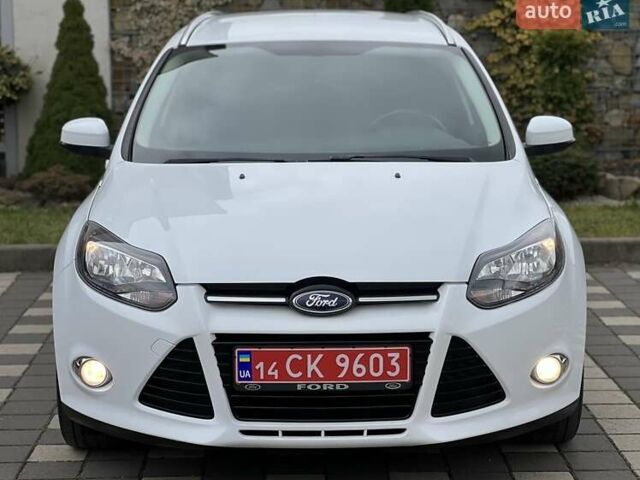 Білий Форд Фокус, об'ємом двигуна 1.6 л та пробігом 211 тис. км за 8750 $, фото 43 на Automoto.ua