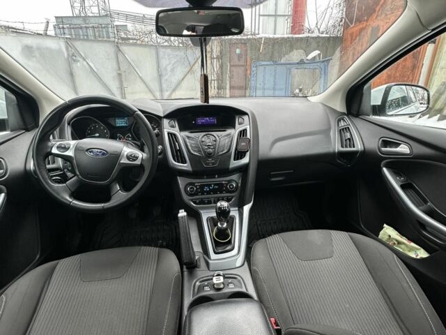 Білий Форд Фокус, об'ємом двигуна 1 л та пробігом 237 тис. км за 5500 $, фото 9 на Automoto.ua