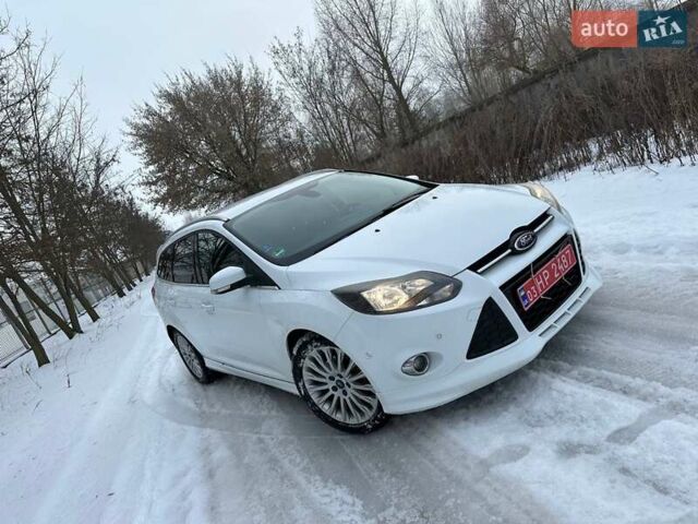 Белый Форд Фокус, объемом двигателя 1 л и пробегом 113 тыс. км за 7600 $, фото 1 на Automoto.ua