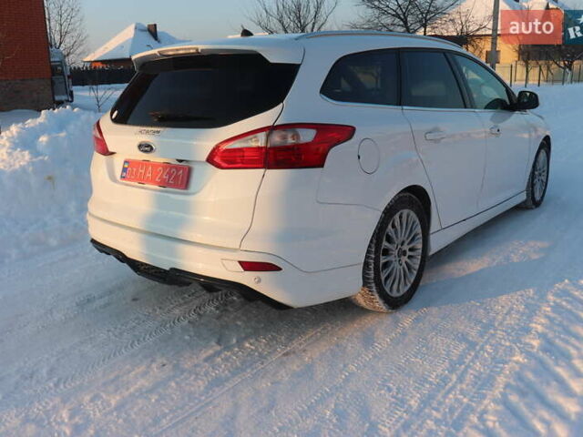 Білий Форд Фокус, об'ємом двигуна 1 л та пробігом 112 тис. км за 7200 $, фото 4 на Automoto.ua