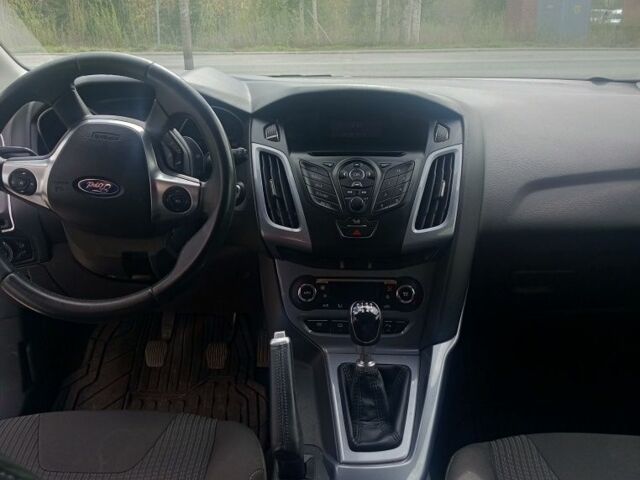 Білий Форд Фокус, об'ємом двигуна 1 л та пробігом 237 тис. км за 5200 $, фото 7 на Automoto.ua