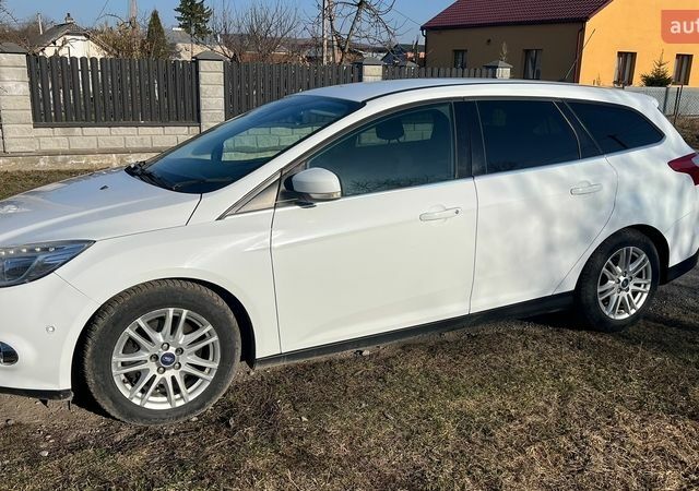 Белый Форд Фокус, объемом двигателя 2 л и пробегом 263 тыс. км за 6700 $, фото 9 на Automoto.ua