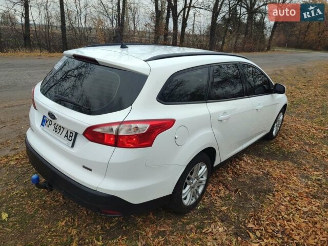 Белый Форд Фокус, объемом двигателя 1.6 л и пробегом 225 тыс. км за 7600 $, фото 4 на Automoto.ua