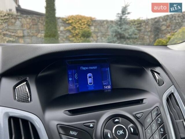 Білий Форд Фокус, об'ємом двигуна 1.6 л та пробігом 211 тис. км за 8750 $, фото 114 на Automoto.ua