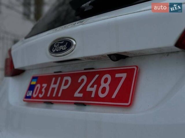 Белый Форд Фокус, объемом двигателя 1 л и пробегом 113 тыс. км за 7600 $, фото 31 на Automoto.ua