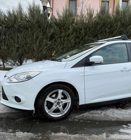 Білий Форд Фокус, об'ємом двигуна 1.56 л та пробігом 211 тис. км за 8000 $, фото 37 на Automoto.ua