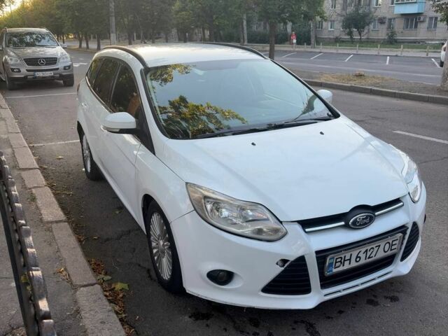 Білий Форд Фокус, об'ємом двигуна 1.6 л та пробігом 320 тис. км за 5185 $, фото 1 на Automoto.ua