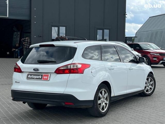 Білий Форд Фокус, об'ємом двигуна 1.6 л та пробігом 263 тис. км за 6790 $, фото 7 на Automoto.ua