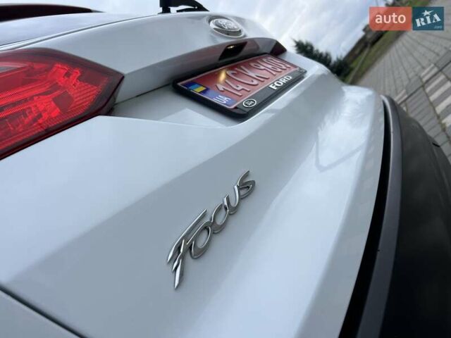Білий Форд Фокус, об'ємом двигуна 1.6 л та пробігом 211 тис. км за 8750 $, фото 64 на Automoto.ua