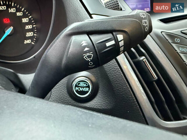 Белый Форд Фокус, объемом двигателя 1.6 л и пробегом 192 тыс. км за 7300 $, фото 21 на Automoto.ua