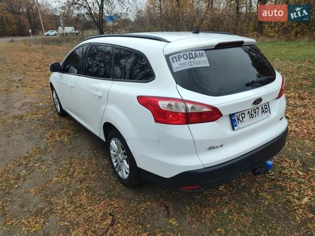 Білий Форд Фокус, об'ємом двигуна 1.6 л та пробігом 210 тис. км за 8000 $, фото 4 на Automoto.ua