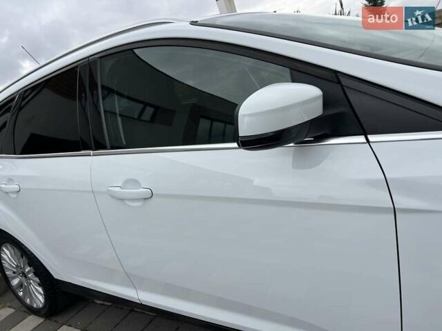 Білий Форд Фокус, об'ємом двигуна 1.6 л та пробігом 211 тис. км за 8750 $, фото 55 на Automoto.ua