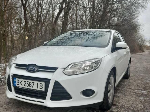 Білий Форд Фокус, об'ємом двигуна 1.6 л та пробігом 293 тис. км за 8100 $, фото 1 на Automoto.ua