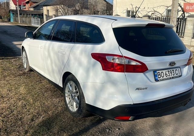Белый Форд Фокус, объемом двигателя 2 л и пробегом 263 тыс. км за 6700 $, фото 7 на Automoto.ua