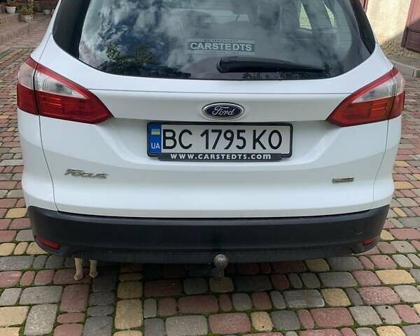 Белый Форд Фокус, объемом двигателя 1.6 л и пробегом 203 тыс. км за 7999 $, фото 10 на Automoto.ua