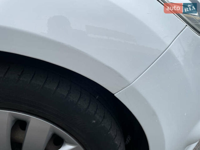 Білий Форд Фокус, об'ємом двигуна 1 л та пробігом 254 тис. км за 7500 $, фото 11 на Automoto.ua