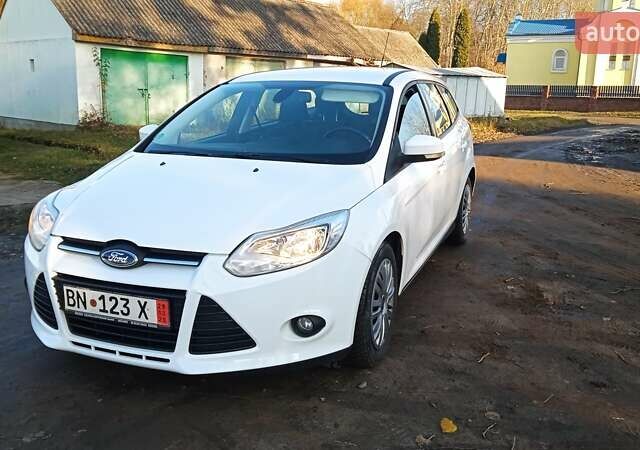 Белый Форд Фокус, объемом двигателя 1.6 л и пробегом 215 тыс. км за 7600 $, фото 27 на Automoto.ua
