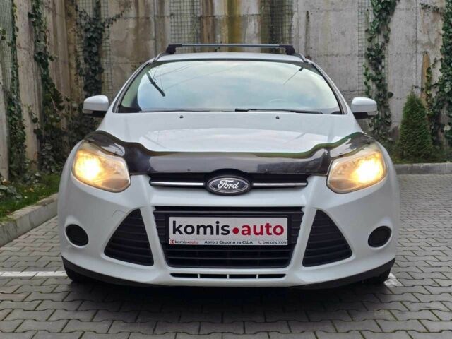 Белый Форд Фокус, объемом двигателя 1 л и пробегом 274 тыс. км за 6199 $, фото 1 на Automoto.ua
