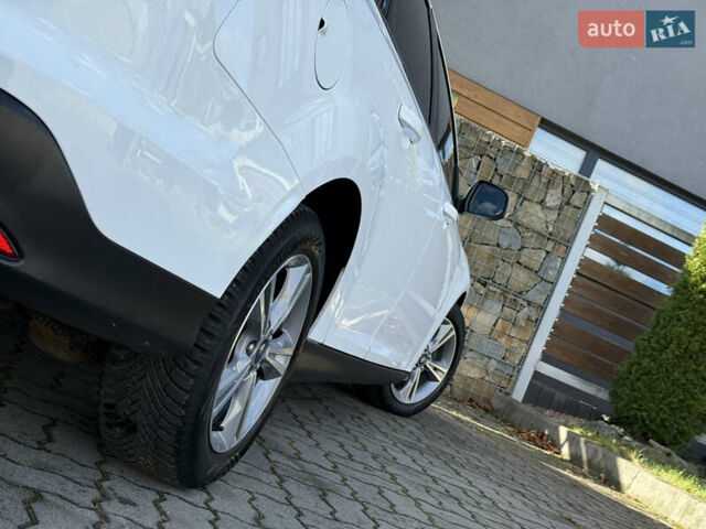 Форд Фокус 2013 в Стрые на Automoto.ua Белый Форд Фокус, объемом двигателя 0 л и пробегом 202 тыс. км за 8850 $, фото 61 на Automoto.ua