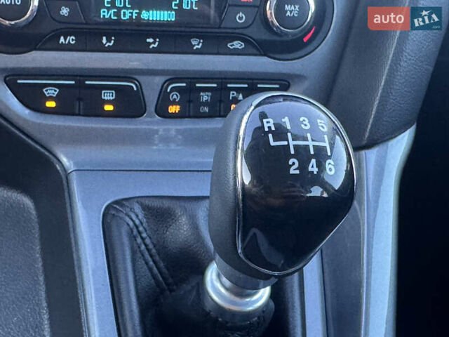 Белый Форд Фокус, объемом двигателя 1.6 л и пробегом 221 тыс. км за 8499 $, фото 51 на Automoto.ua