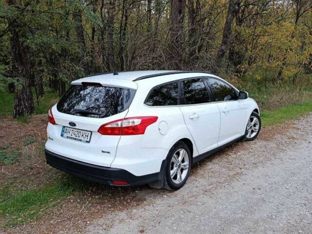Белый Форд Фокус, объемом двигателя 1.6 л и пробегом 313 тыс. км за 7800 $, фото 9 на Automoto.ua