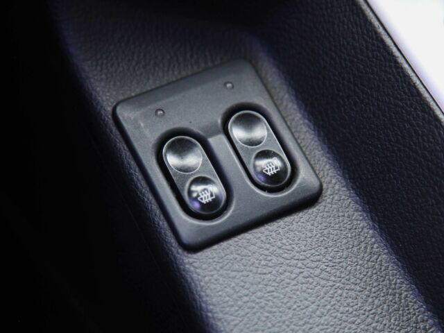 Форд Фокус 2013 в Харькове на Automoto.ua Белый Форд Фокус, объемом двигателя 1 л и пробегом 171 тыс. км за 7200 $, фото 19 на Automoto.ua