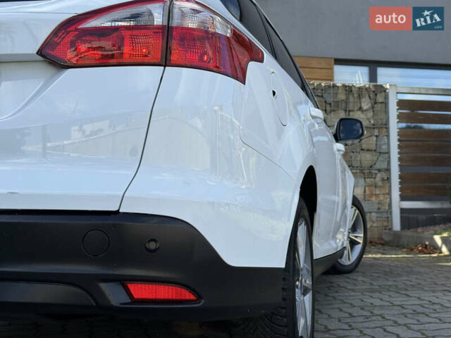Форд Фокус 2013 в Стрые на Automoto.ua Белый Форд Фокус, объемом двигателя 0 л и пробегом 202 тыс. км за 8850 $, фото 65 на Automoto.ua