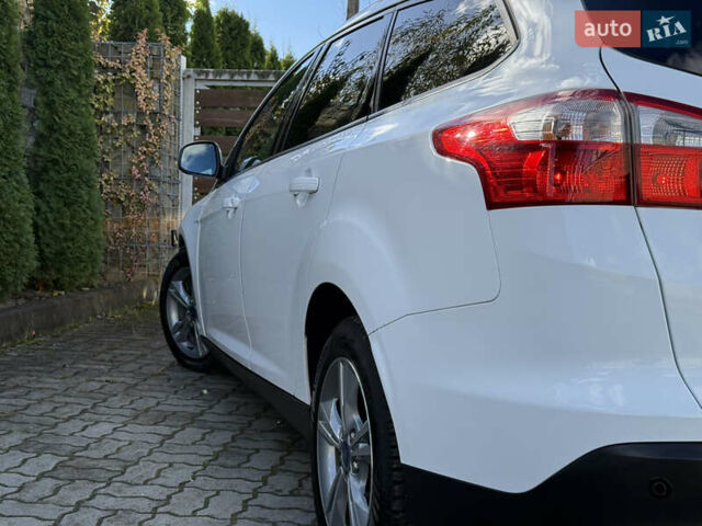 Форд Фокус 2013 в Стрые на Automoto.ua Белый Форд Фокус, объемом двигателя 0 л и пробегом 202 тыс. км за 8850 $, фото 84 на Automoto.ua