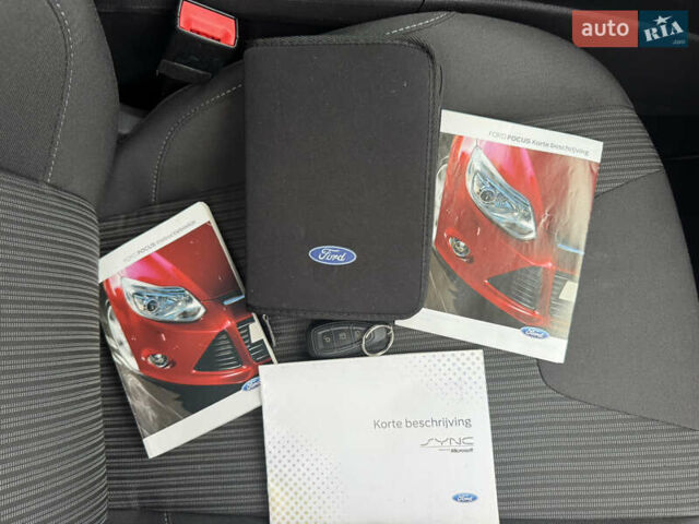 Білий Форд Фокус, об'ємом двигуна 1.6 л та пробігом 221 тис. км за 8699 $, фото 82 на Automoto.ua