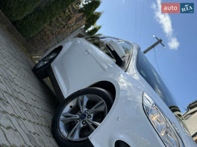 Форд Фокус 2013 в Стрые на Automoto.ua Белый Форд Фокус, объемом двигателя 0 л и пробегом 202 тыс. км за 8850 $, фото 19 на Automoto.ua