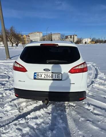 Белый Форд Фокус, объемом двигателя 1.6 л и пробегом 272 тыс. км за 8500 $, фото 3 на Automoto.ua