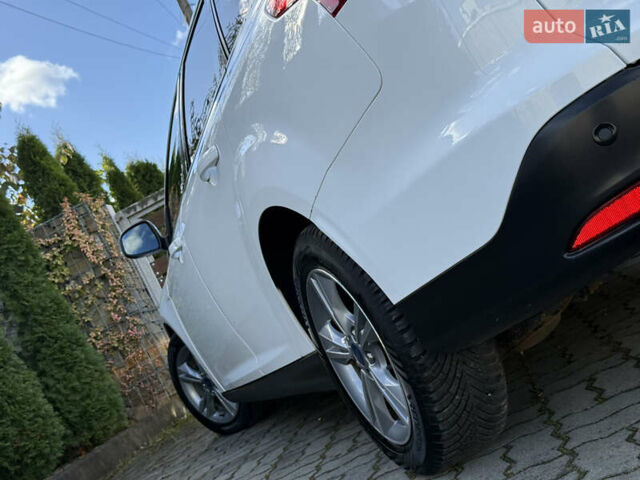 Форд Фокус 2013 в Стрые на Automoto.ua Белый Форд Фокус, объемом двигателя 0 л и пробегом 202 тыс. км за 8850 $, фото 82 на Automoto.ua
