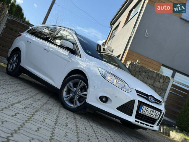 Форд Фокус 2013 в Стрые на Automoto.ua Белый Форд Фокус, объемом двигателя 0 л и пробегом 202 тыс. км за 8850 $, фото 11 на Automoto.ua