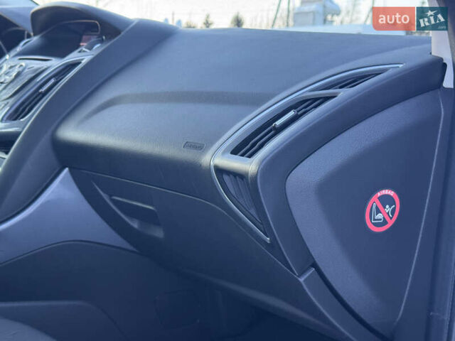 Белый Форд Фокус, объемом двигателя 1.6 л и пробегом 221 тыс. км за 8499 $, фото 83 на Automoto.ua